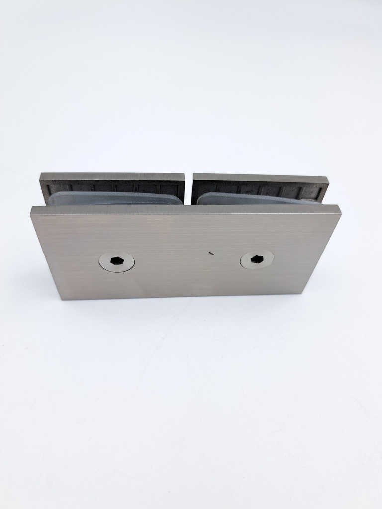 Double X 180 degrees square back open